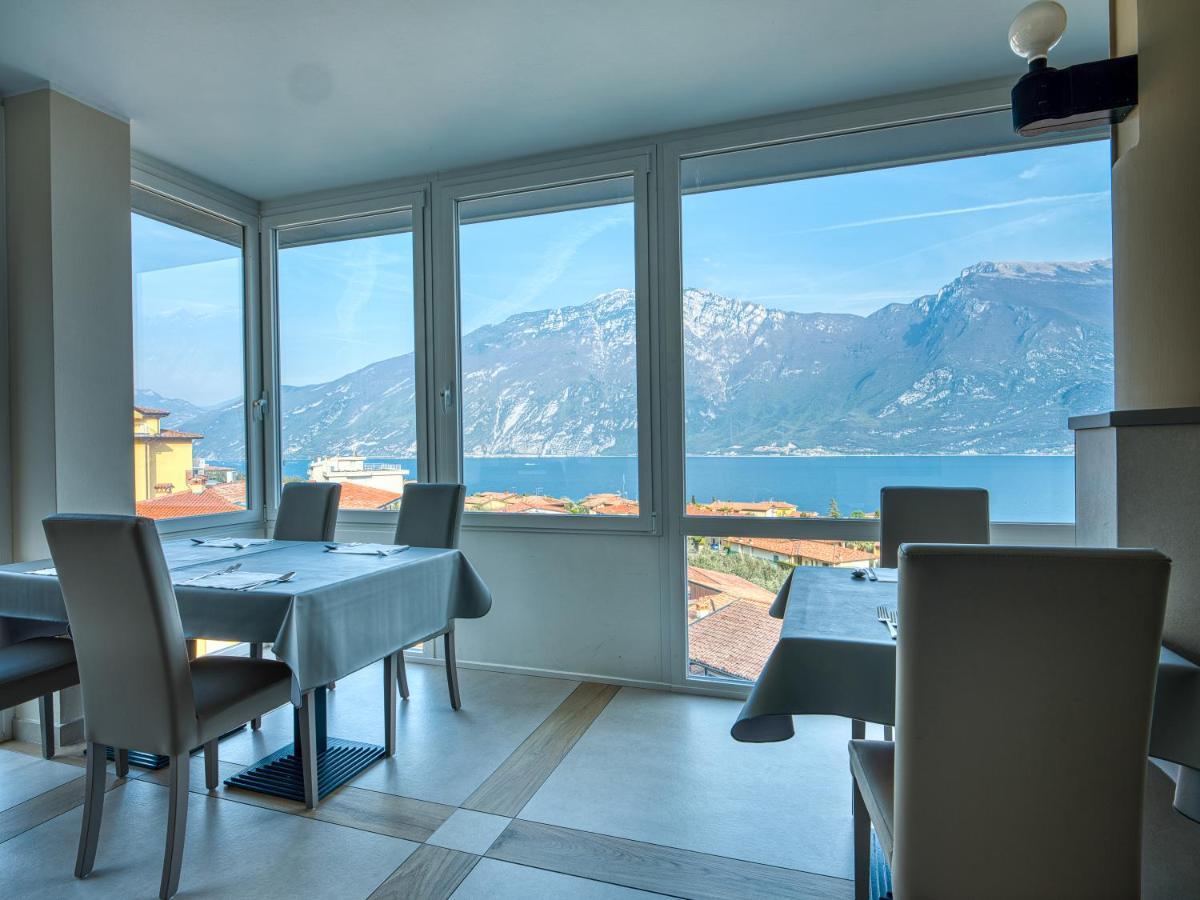Hotel Cristina Limone sul Garda Esterno foto